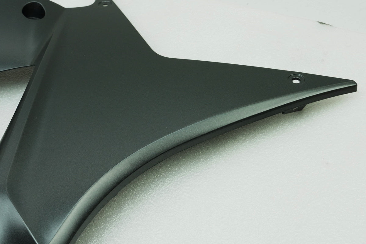 BMW S 1000 RR K46 Verkleidung Bug rechts unten Bugspoiler Abdeckung Cover II