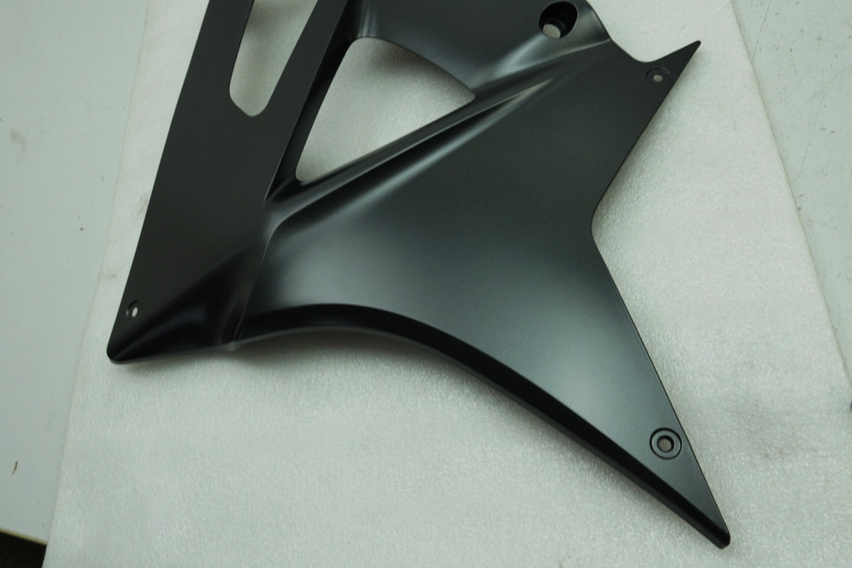 BMW S 1000 RR K46 Verkleidung Bug rechts unten Bugspoiler Abdeckung Cover II
