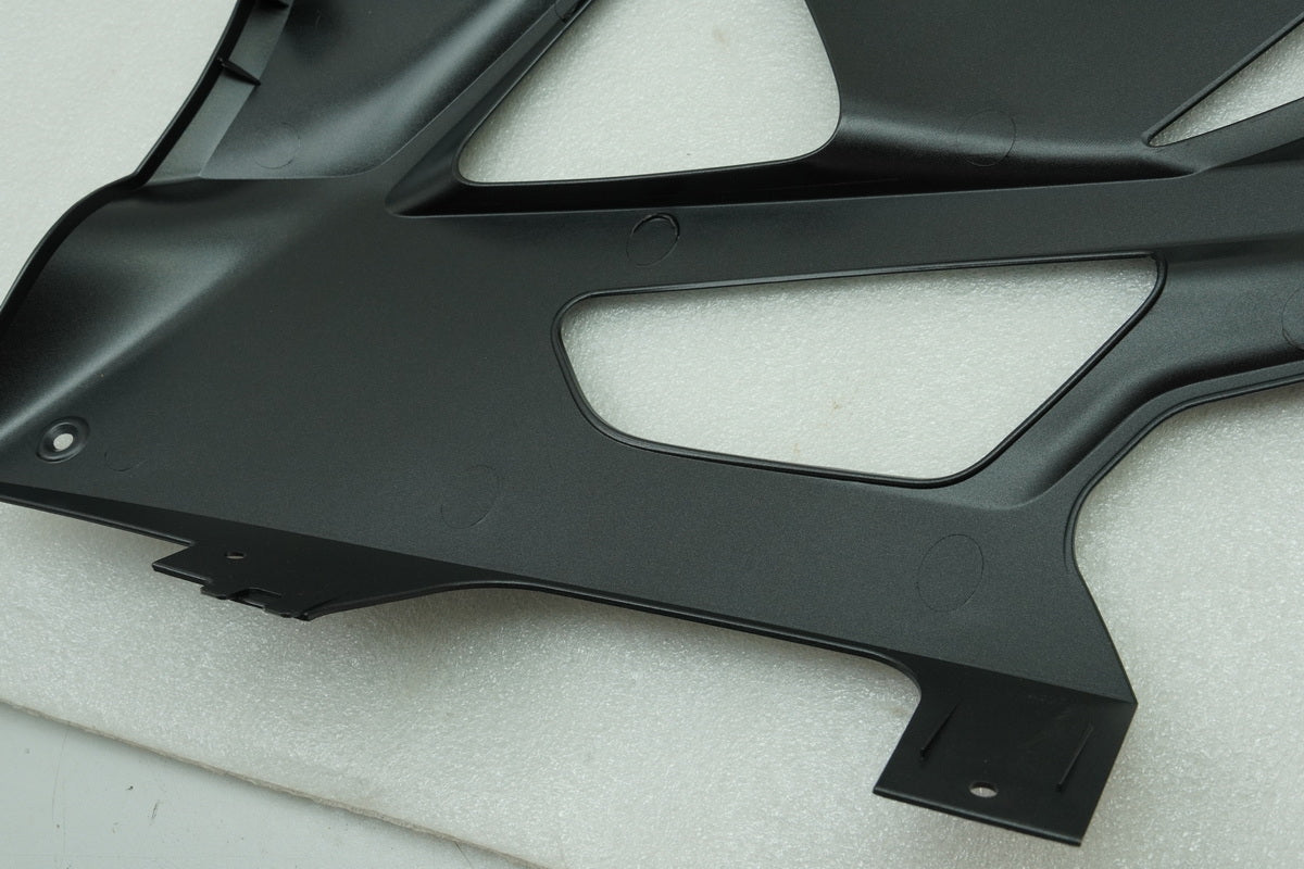 BMW S 1000 RR K46 Verkleidung Bug rechts unten Bugspoiler Abdeckung Cover II