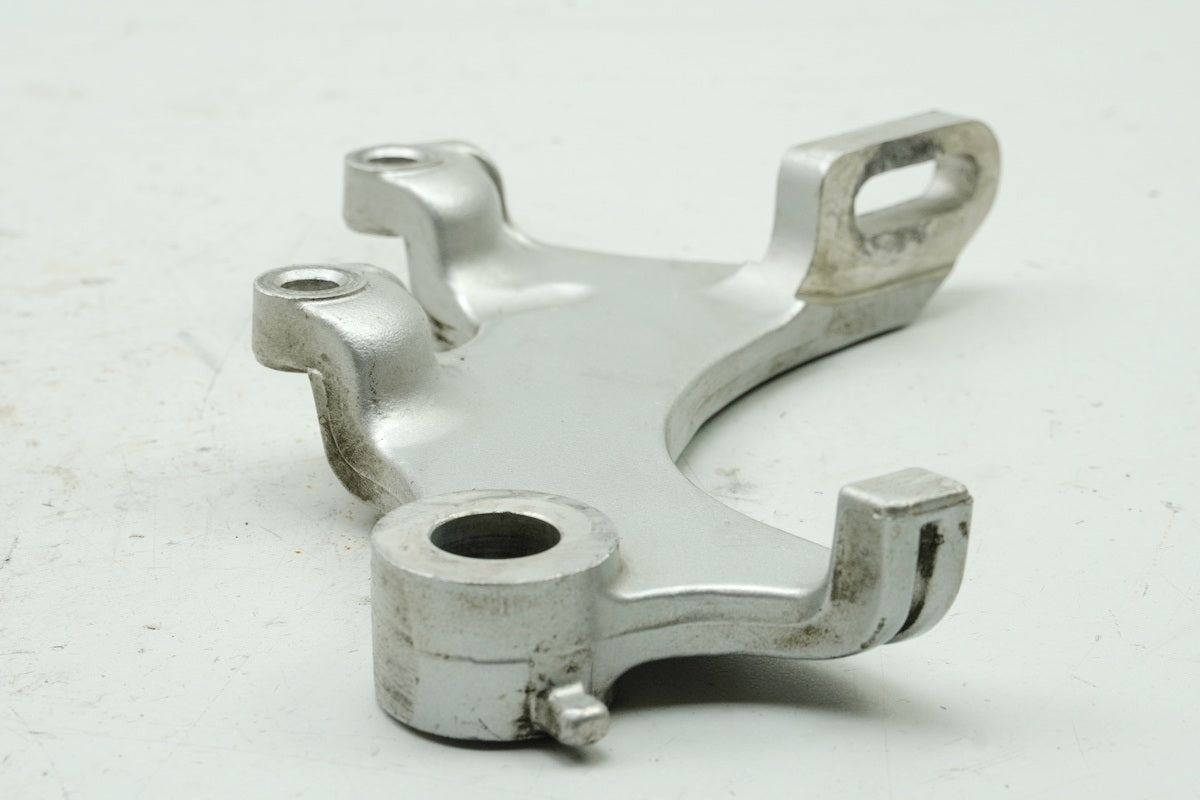 YAMAHA GTS 1000 4BH Brake Anchor Plate Holder Rear Brake Caliper Anchor Plate