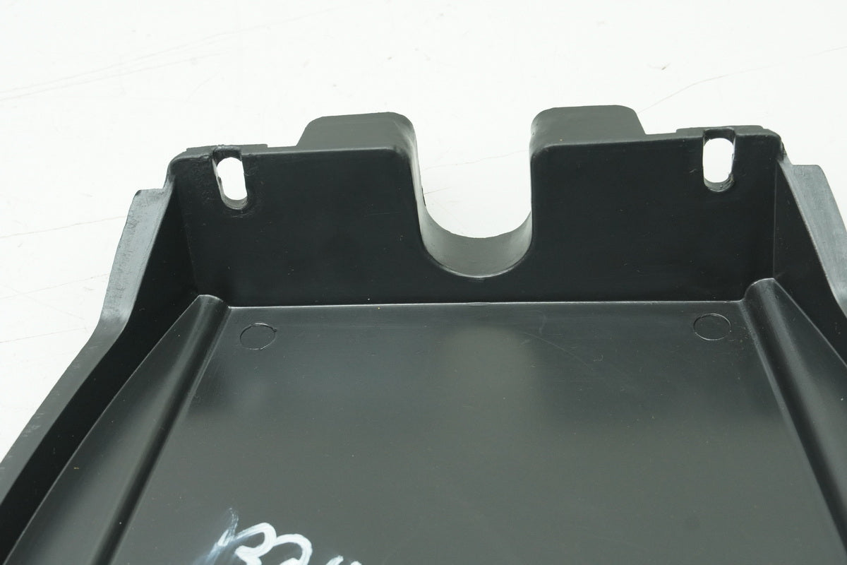 SYM Jet 4 50 AD05W8 Mudguard Wheel Arch Rear Fender Cover ONLY 781 km