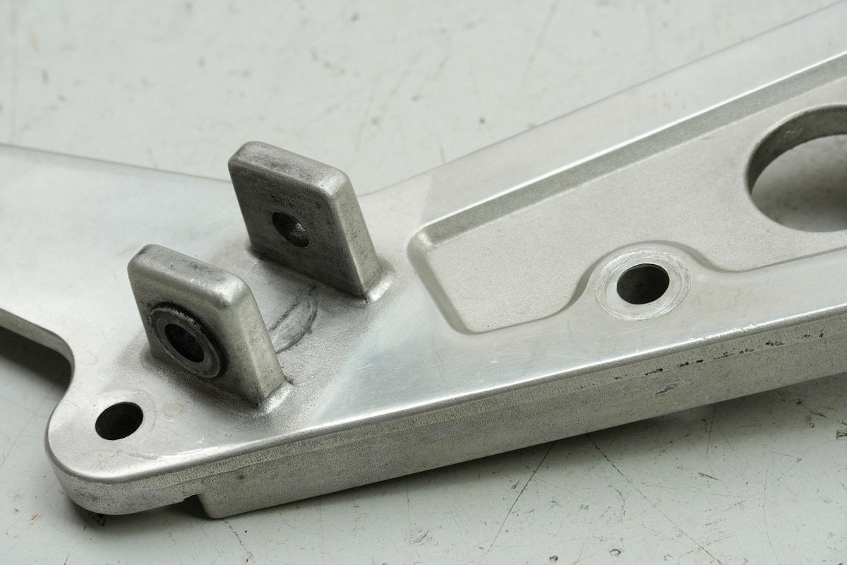 HONDA NTV 650 RC33 REVERE Placa reposapiés delantera derecha Soporte reposapiés