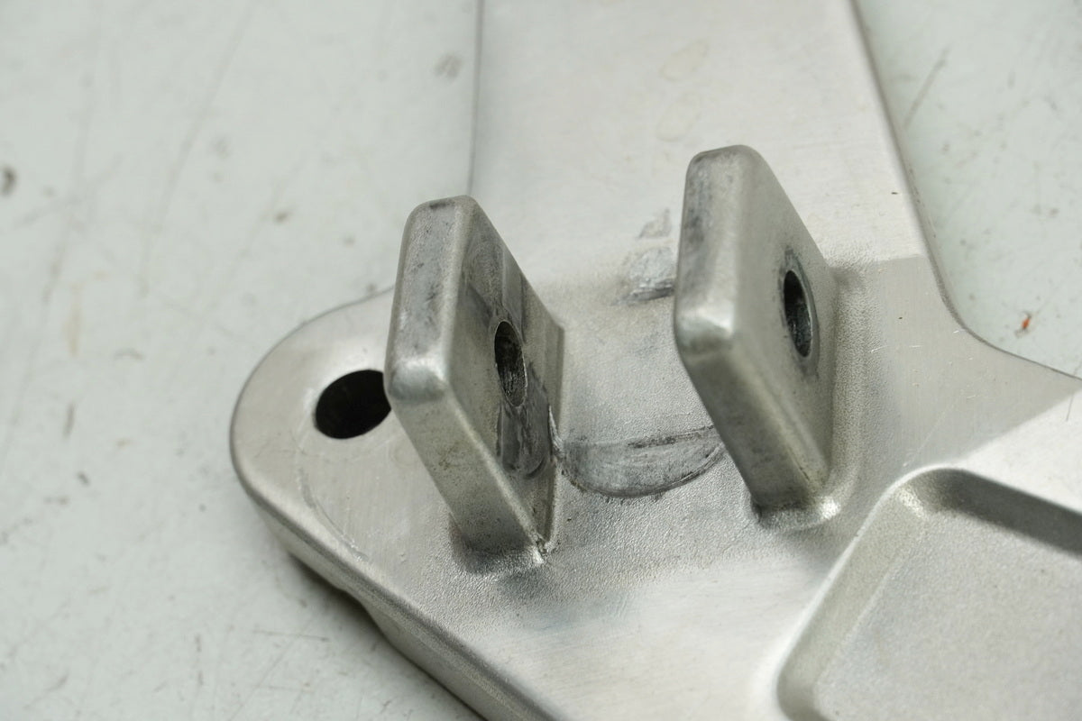 HONDA NTV 650 RC33 REVERE Placa reposapiés delantera derecha Soporte reposapiés