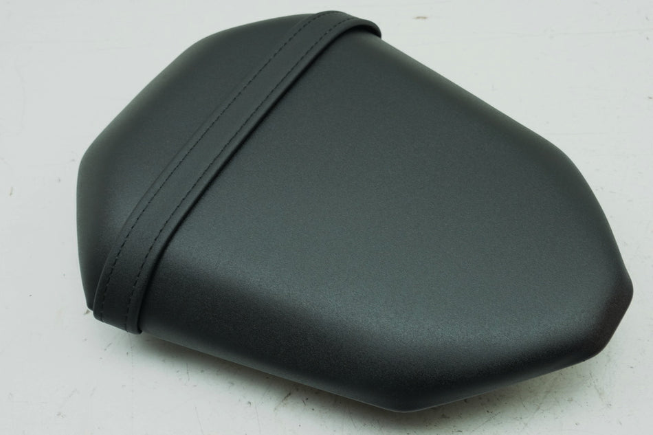 YAMAHA MT07 RM04 Asiento trasero asiento original sillín NUEVO 1WS-24750-00