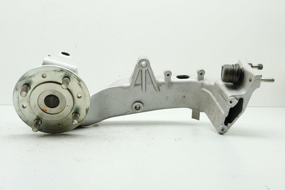 YAMAHA GTS 1000 4BH Dirección delantera Mangueta Brazo de dirección 4BH-23512-10-P1