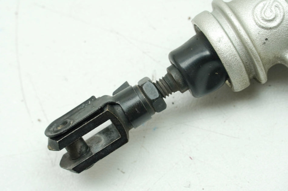 BMW R nine T Urban G/S 0J41 Bremszylinder hinten Fußbremszylinder Bremspumpe