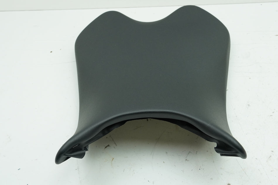 YAMAHA YZF R6 RJ15 Asiento de conductor III Asiento Asiento banco original NUEVO 13S-24710-00