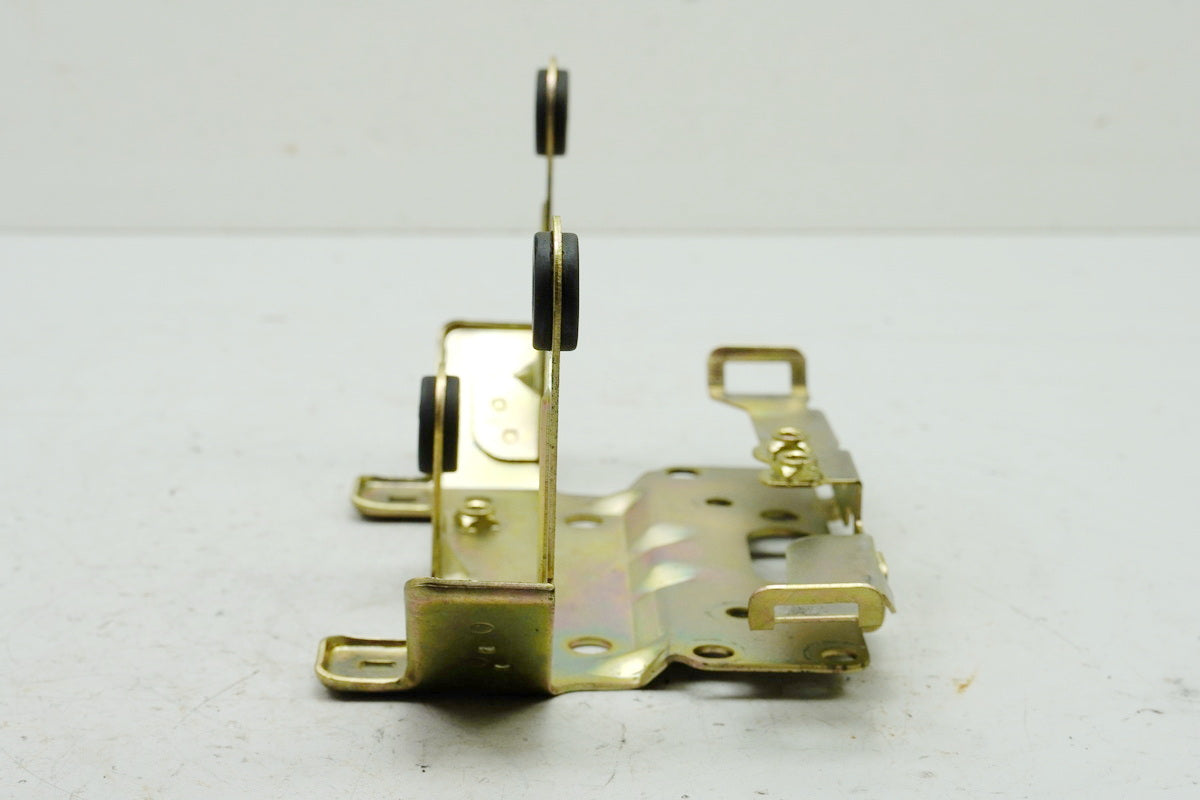 YAMAHA GTS 1000 4BH Bracket Taillight Mount Support Lamp