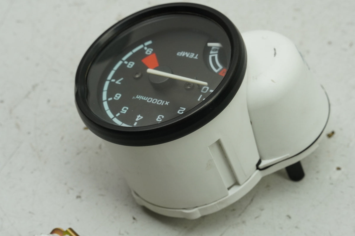HONDA NTV 650 RC33 REVERE Cuentarrevoluciones Inserción Cabina Cuentakilómetros para Instrumentos