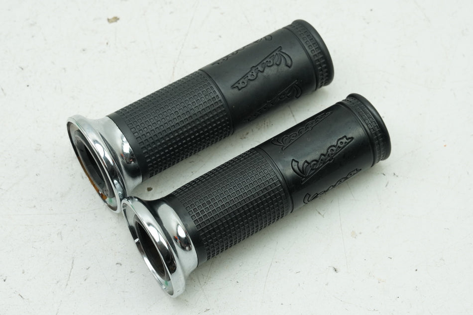 VESPA LX 50 2 ZAPC38101 Puños de manillar izquierdo y derecho (para acelerador)