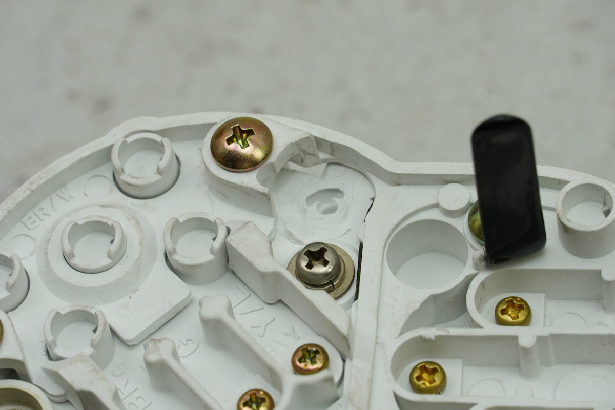 HONDA NTV 650 RC33 REVERE Cuentarrevoluciones Inserción Cabina Cuentakilómetros para Instrumentos