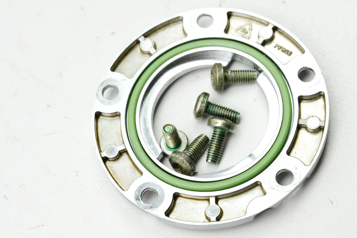 BUELL XB12S XB1 Lightning Soporte Tapa de depósito Anillo Placa de retención Tornillos