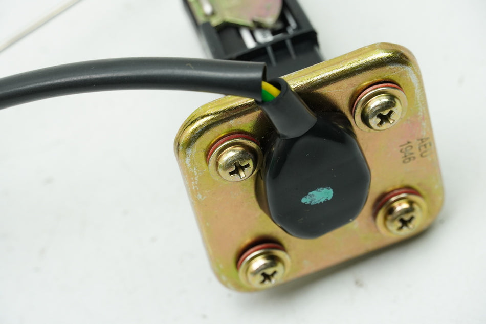 SYM Jet 4 50 AD05W8 Sensor de nivel de combustible Medidor de combustible Indicador Nivel de combustible SÓLO 781 km