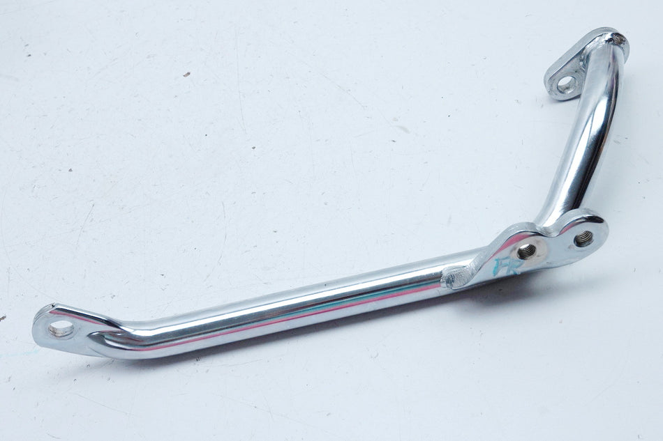 YAMAHA XV 750 4PW VIRAGO Right Footrest Holder Front Footrest Carrier Plate