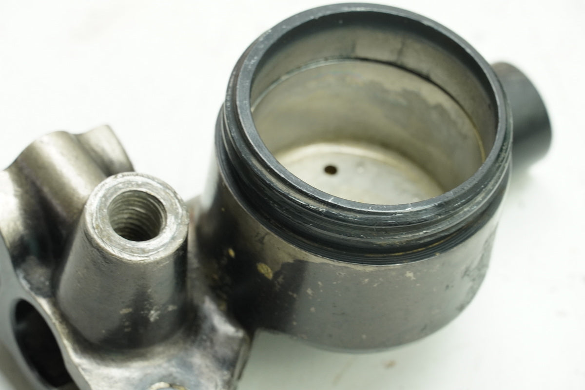 HONDA CB 250 G CB250G Bremszylinder vorn Bremspumpe Hauptbremszylinder 74-77