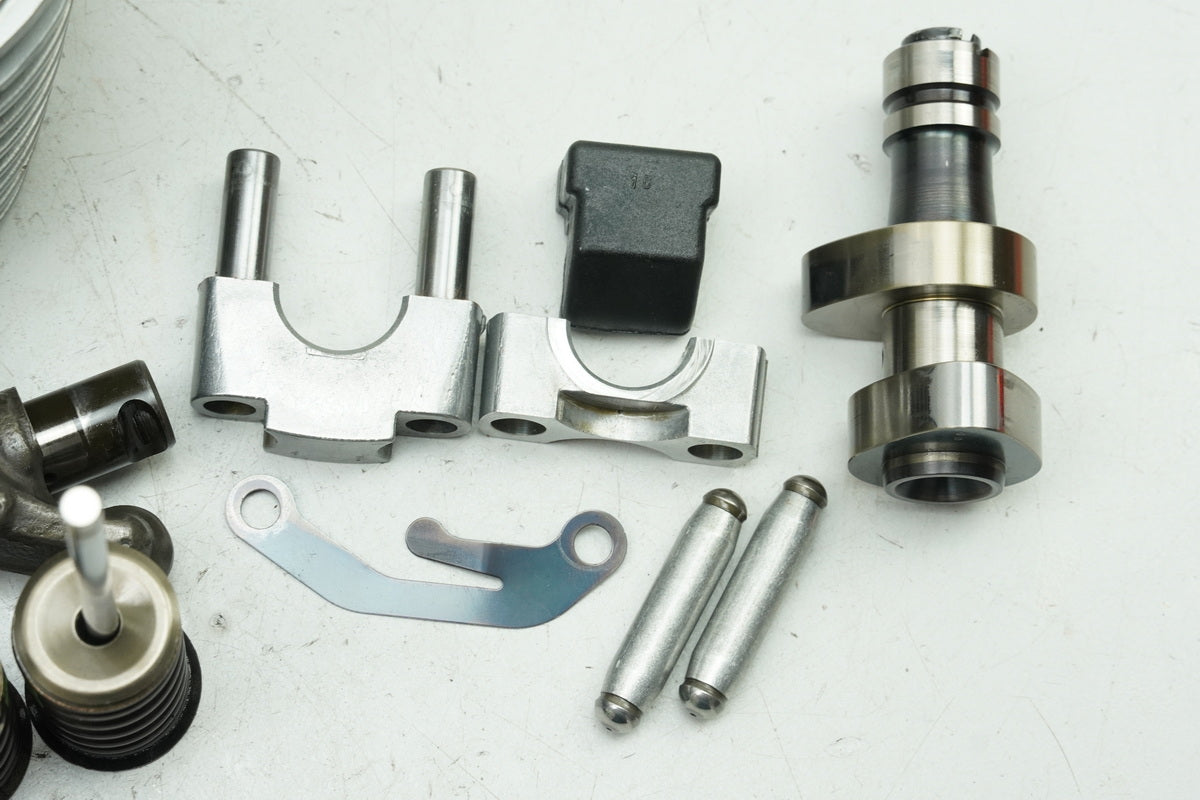 BMW R 1150 R R21 Cylinder Head right + Camshaft Rocker Arm Valves (for engine)