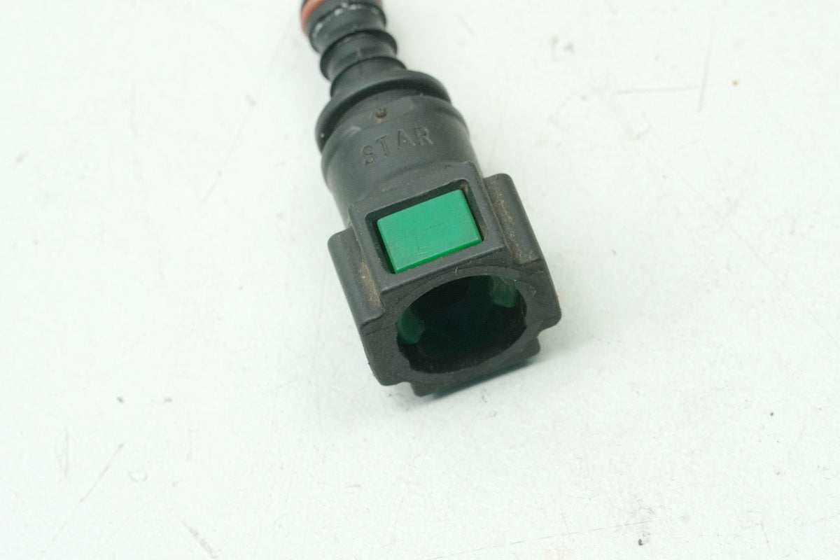 APRILIA RS 125 RS4 ZD4TW Conector racor manguera de gasolina inyección