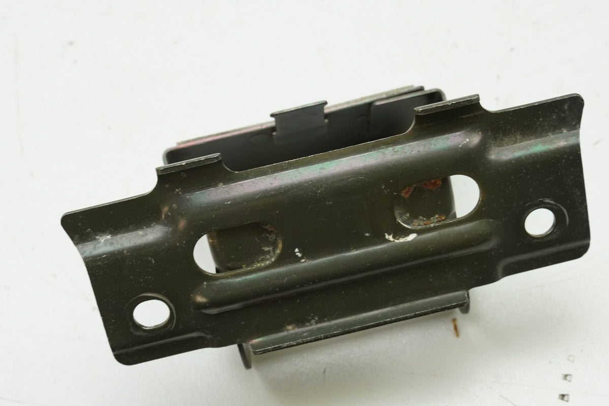SUZUKI SV 650 AV Halterung Tank Tankhalter Aufnahme Kraftstofftank Träger 99-02