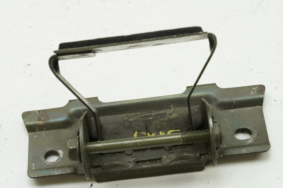 SUZUKI SV 650 AV Halterung Tank Tankhalter Aufnahme Träger Kraftstofftank 99-02