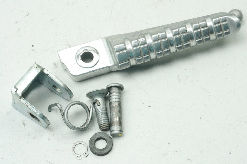 APRILIA RS 125 RS4 ZD4TW estribera delantera derecha del conductor soporte original