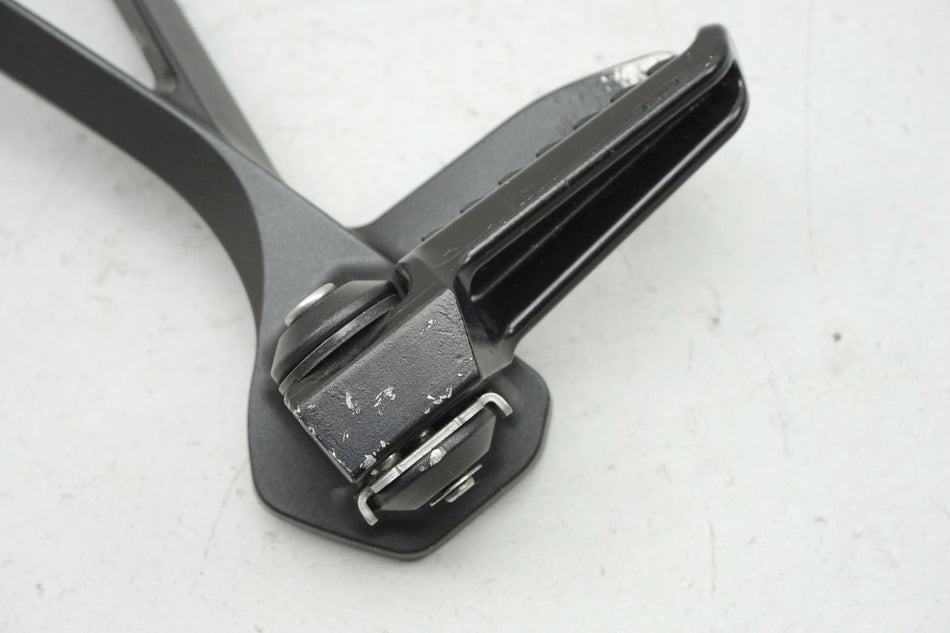 KAWASAKI ZX-10R ABS ZXT00J/J-K estribo trasero izquierdo soporte de estribo