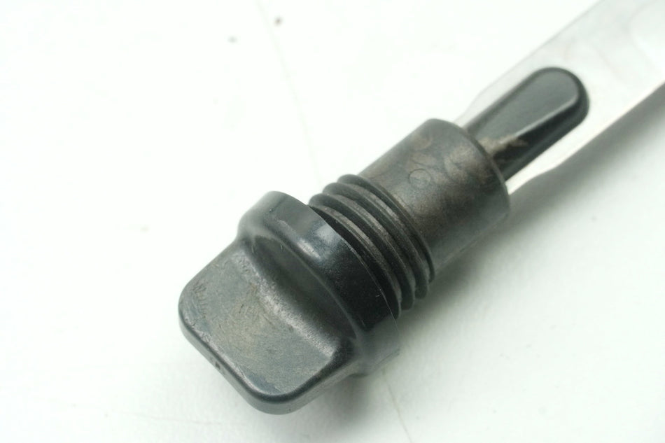 YAMAHA TDM 900 RN08 Ölmeßstab Peilstab Ölstand Ölstab (für Motor)