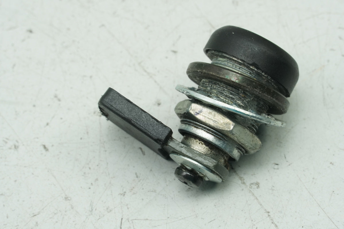 APRILIA RS 125 RS4 ZD4TW Tankdeckel Tankschloß 1 Schlüssel Schloß Sitz