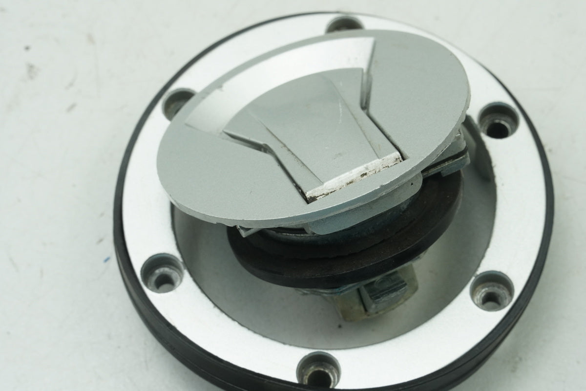 APRILIA RS 125 RS4 ZD4TW Tankdeckel Tankschloß 1 Schlüssel Schloß Sitz