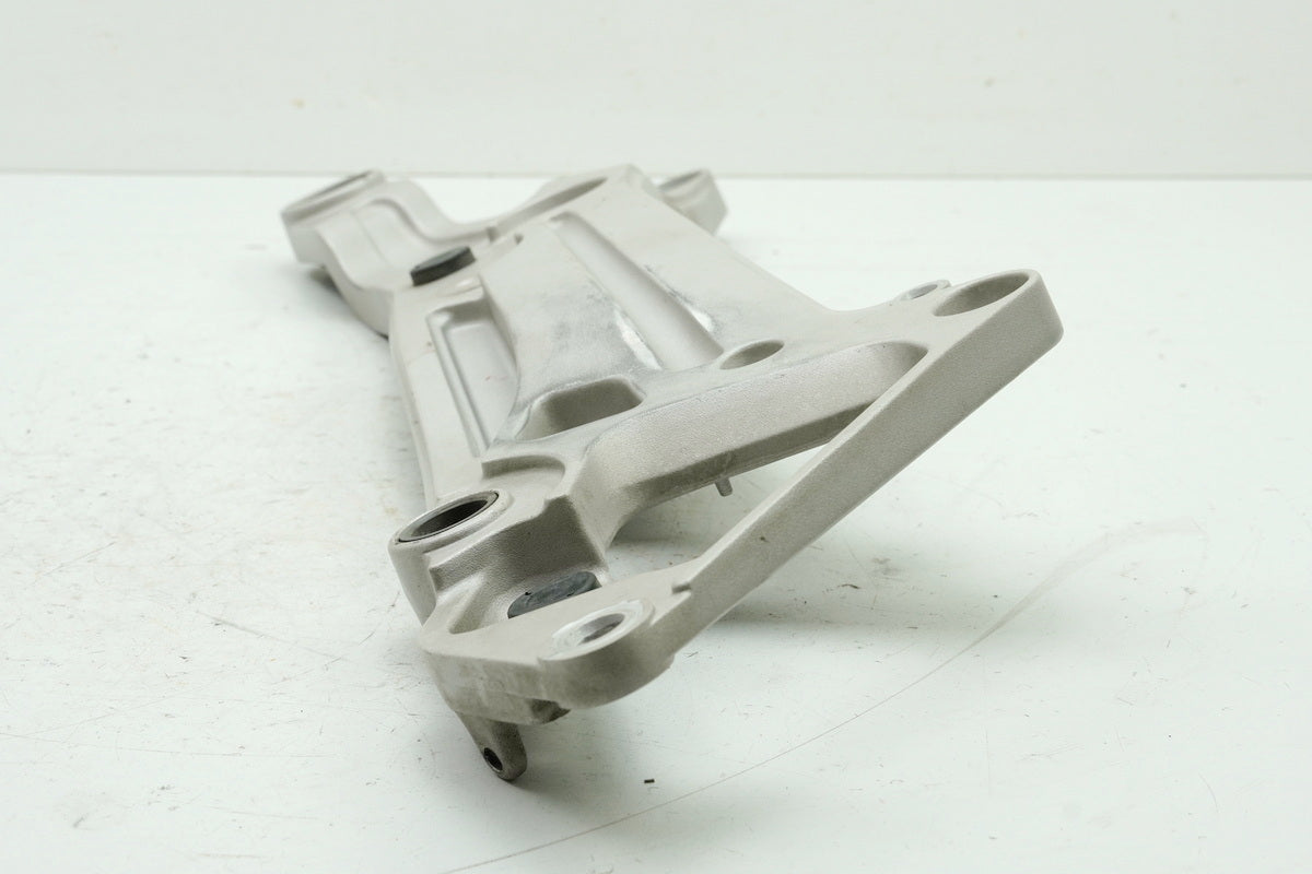 YAMAHA GTS 1000 4BH Footrest Plate Right Holder Footrest Footrest Mount