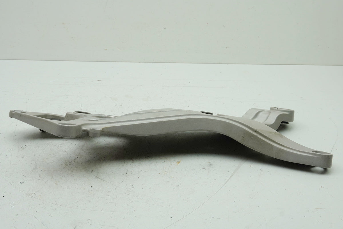 YAMAHA GTS 1000 4BH Footrest Plate Right Holder Footrest Footrest Mount