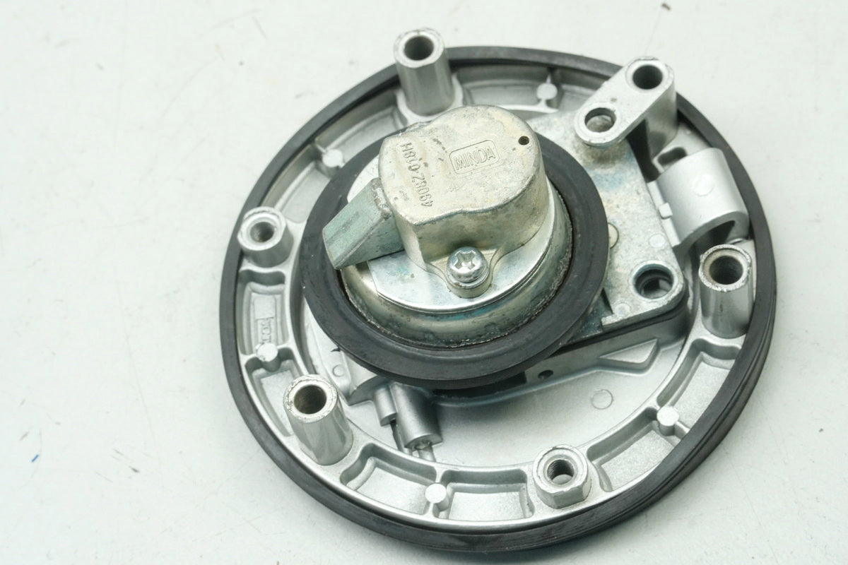 APRILIA RS 125 RS4 ZD4TW Tankdeckel Tankschloß 1 Schlüssel Schloß Sitz