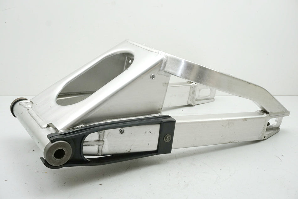 YAMAHA YZF R1 RN01 RN04 Schwinge Swingarm 98-01