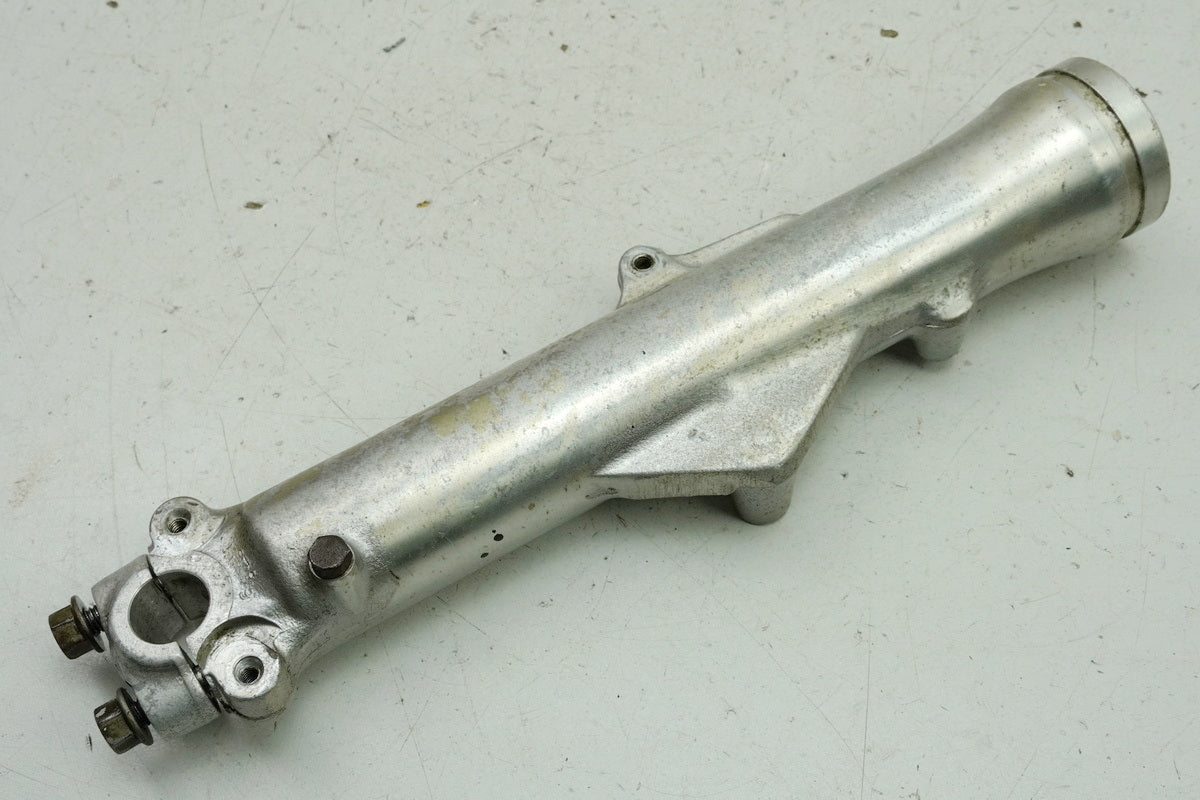 HONDA CB 250 G CB250G Tauchrohr links Gabelfuß (für Gabel Standrohr Holm) 74-77