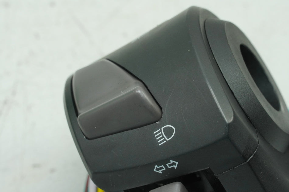 APRILIA RS 125 RS4 ZD4TW Interruptor de manillar izquierdo Interruptor de luces intermitentes bocina