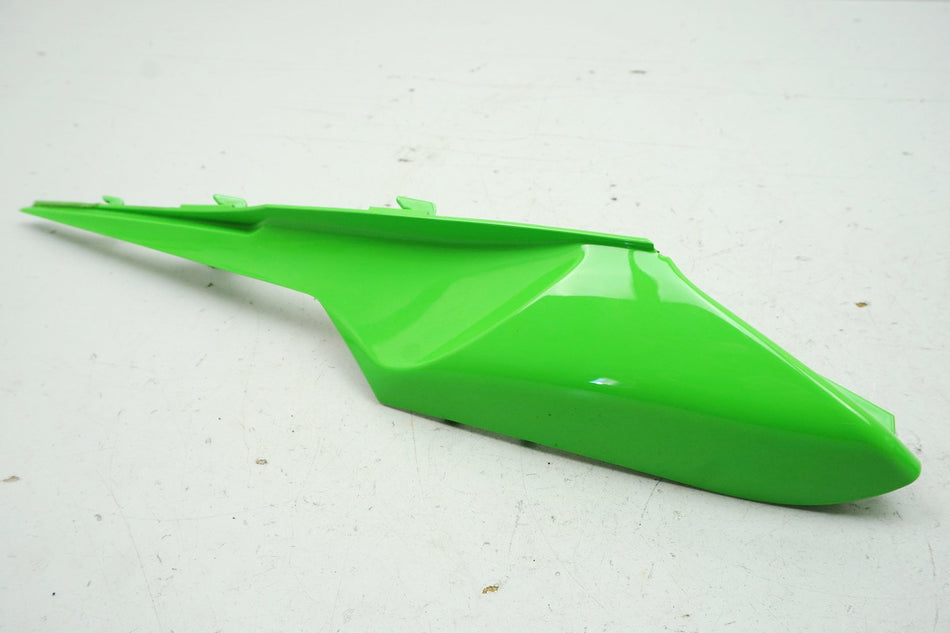 KAWASAKI ZX-10R ABS ZXT00J/J-K Cubierta trasera derecha Tapa Carcasa