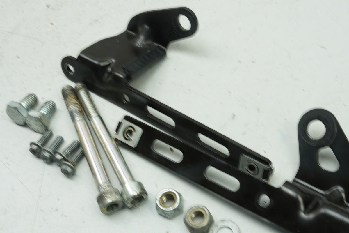 APRILIA RS 125 RS4 ZD4TW Soporte Motor Eje Tornillo Perno Soporte Motor