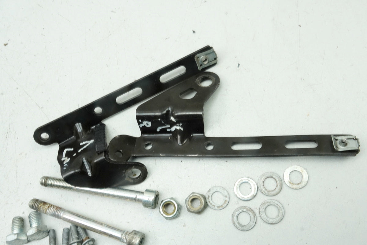 APRILIA RS 125 RS4 ZD4TW Soporte Motor Eje Tornillo Perno Soporte Motor