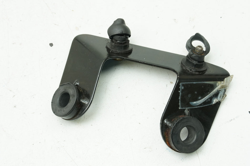 BMW F 650 GS E650G R13 Halterung Halteplatte Träger Halter (für Rahmen)