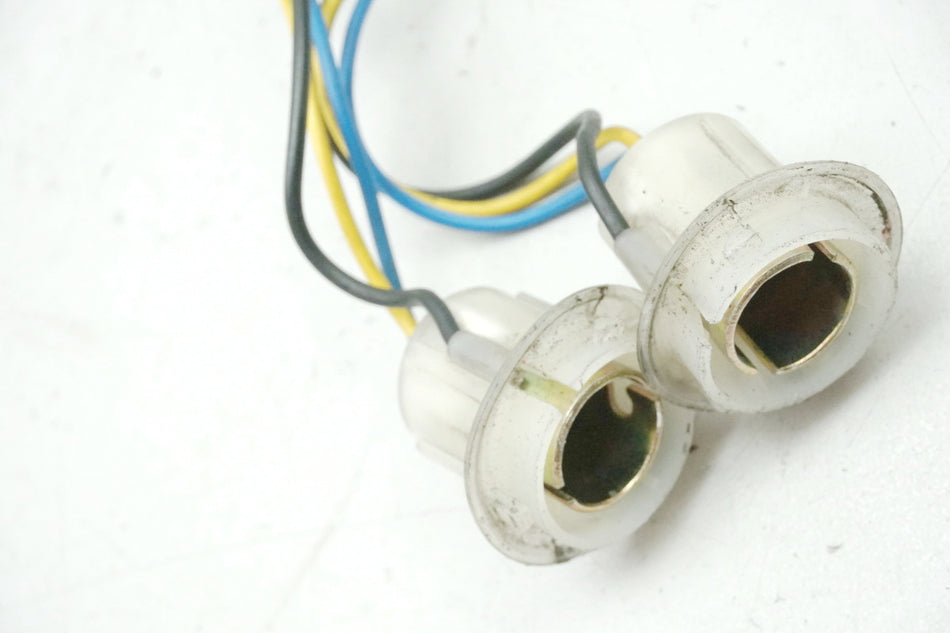 YAMAHA FZR 600 R 3HE Mazo de cables Luz trasera Casquillo Cable