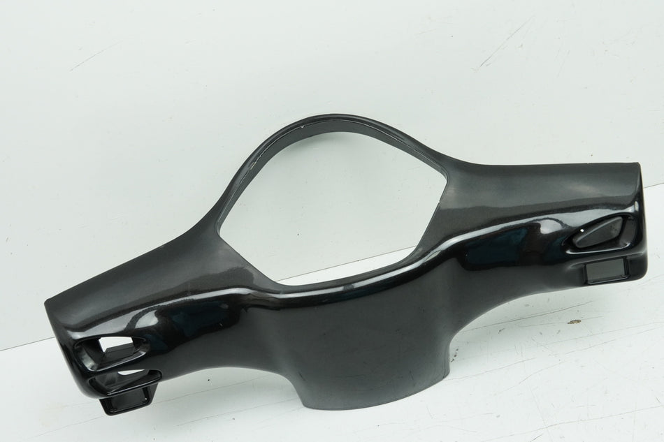 VESPA LX 50 2 ZAPC38101 Careta de manillar trasero Cubierta de velocímetro Embellecedor