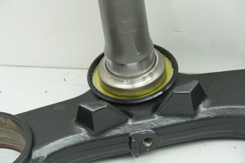 HONDA CB 125 R JC91 Tija inferior sin accidente (para horquilla, botella de horquilla)