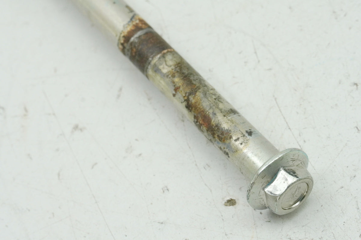 HONDA CB 125 R JC91 Swingarm Bolt Axle Swingarm Nut (for frame)
