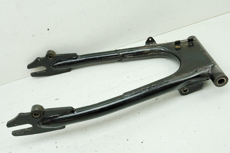 HONDA CB 250 G CB250G Schwinge Hinterradschwinge (für Felge Hinterrad) 74-77