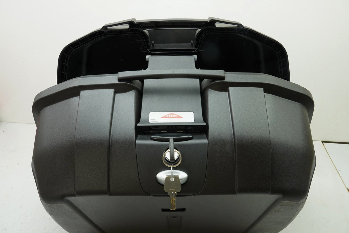 HONDA NTV 650 RC33 REVERE GIVI Trekker 52 Monokey Topcase Lehne Halterung