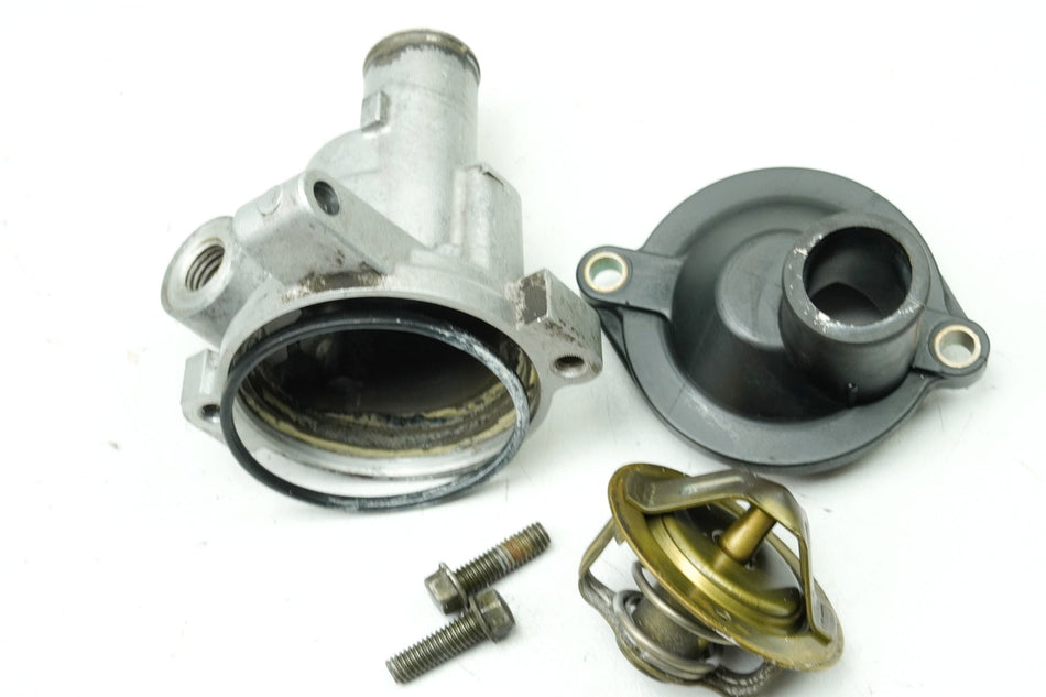 YAMAHA TDM 900 RN08 Thermostat Thermostatgehäuse (für Motor Kühlsystem)