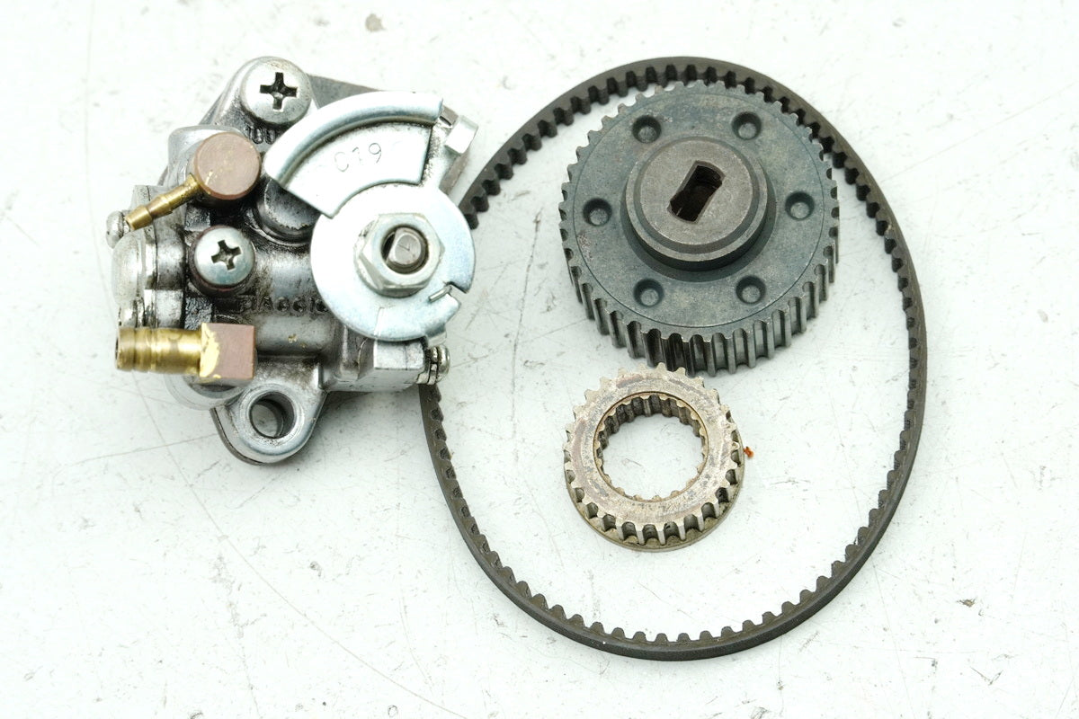 VESPA LX 50 2 ZAPC38101 Bomba de aceite (para motor) 82632R