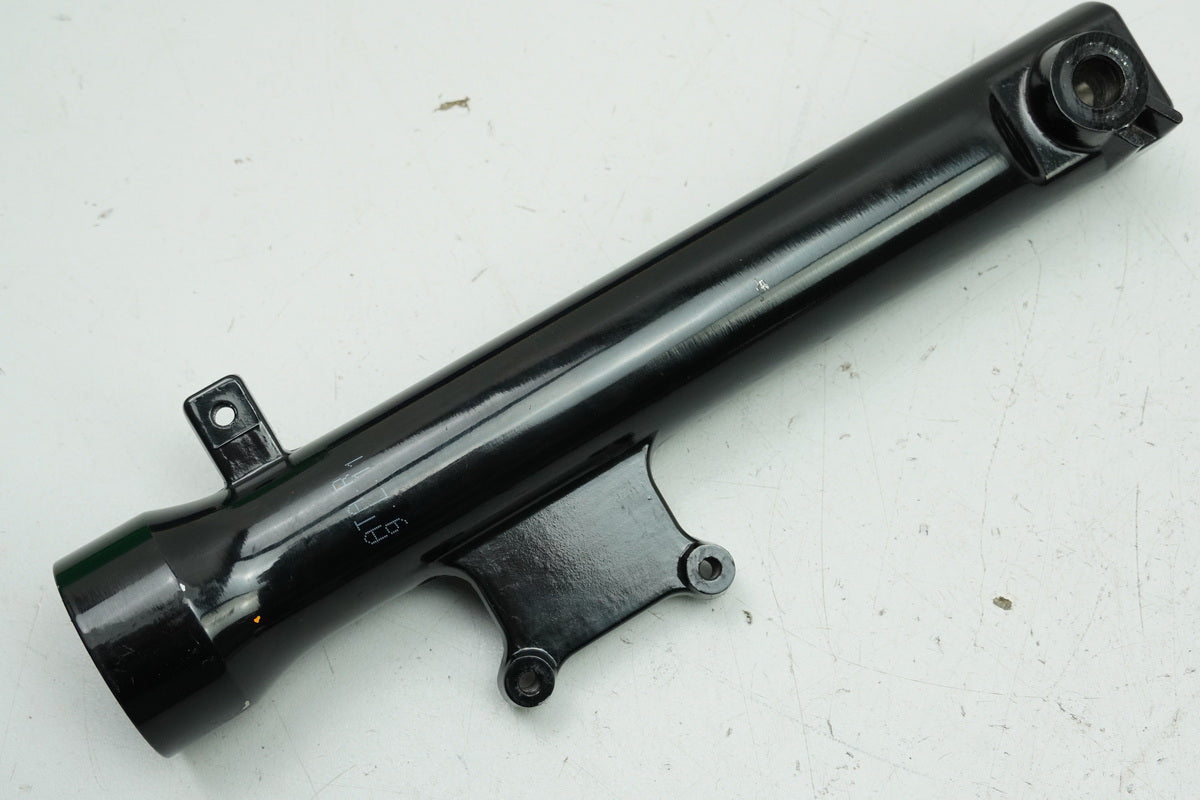 SYM Jet 4 50 AD05W8 Immersion Tube Right Fork Foot (for Fork Stanchion) 781km