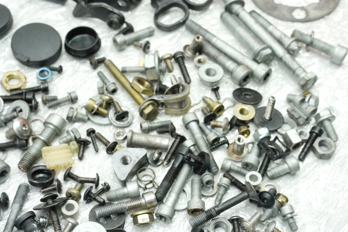 BMW R 1150 R R21 Screws & Small Parts Nuts Brackets (for frame fairing)