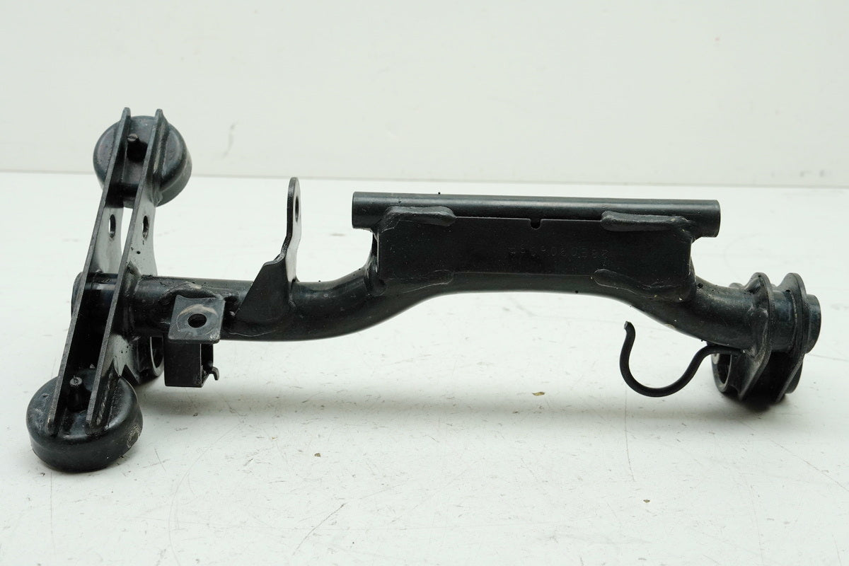 HONDA SH 125 JF23 Soporte de motor Suspensión Escuadra