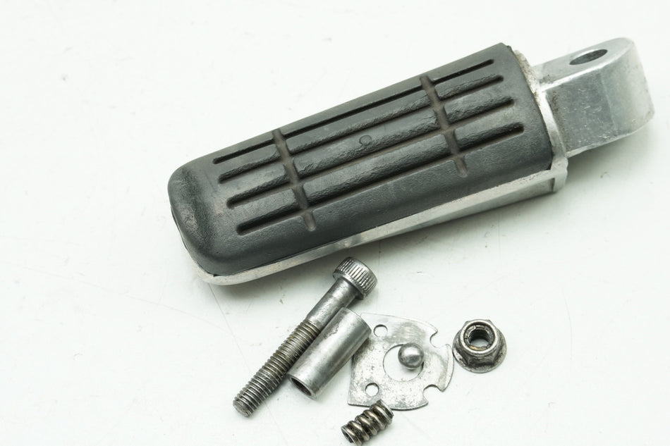 YAMAHA TDM 900 RN08 Rear footpeg pillion left original (for footpeg plate)